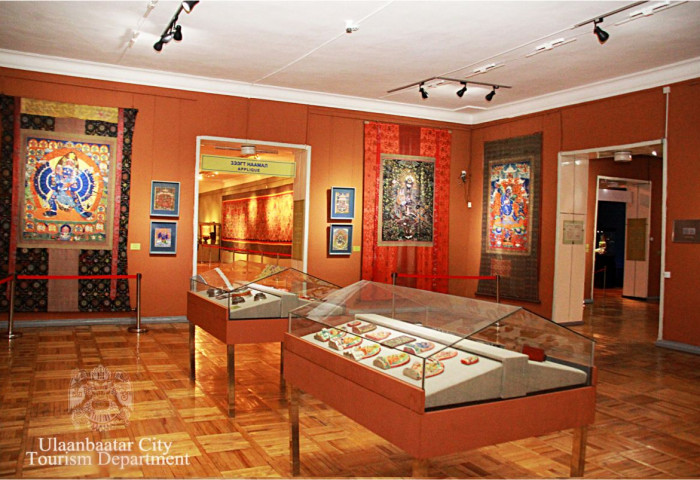 MUSEUMS