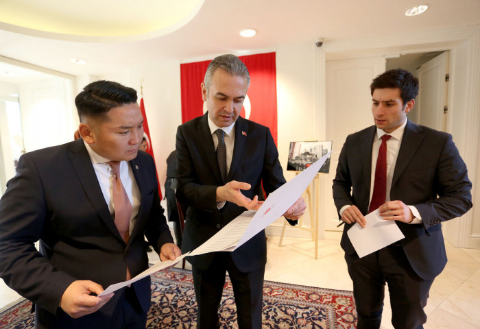 Condolence book signed and willingness to support expressed